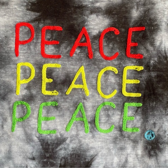 Chaser Tie-Dye Peace Tee Black and Gray Embroidered Tee NWT - Picture 9 of 9